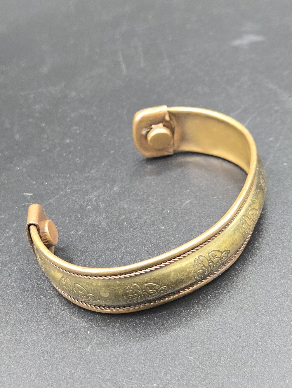 Brass & Copper Buddha Etched Bangle